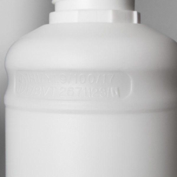 1L White Fluorinated UN Plastic Bottle 1L White Fluorinated UN Plastic Bottle